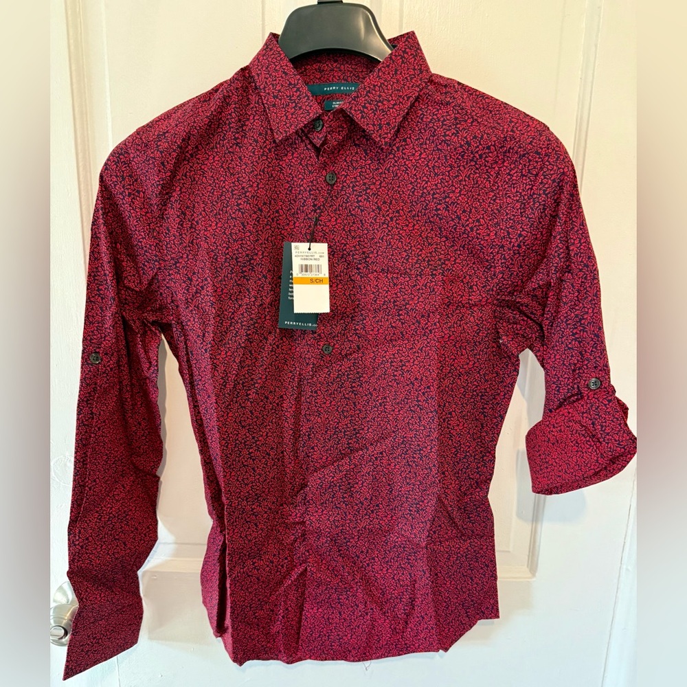 Perry Ellis Red and Black Patterned Shirt